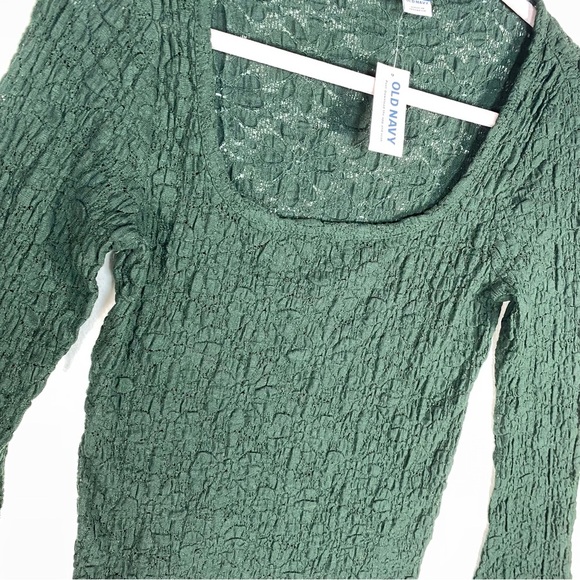 NWT Old Navy Textured Lace Scoop Neck Top Womens Size M Dark Green Flared Sleeve - Picture 4 of 10